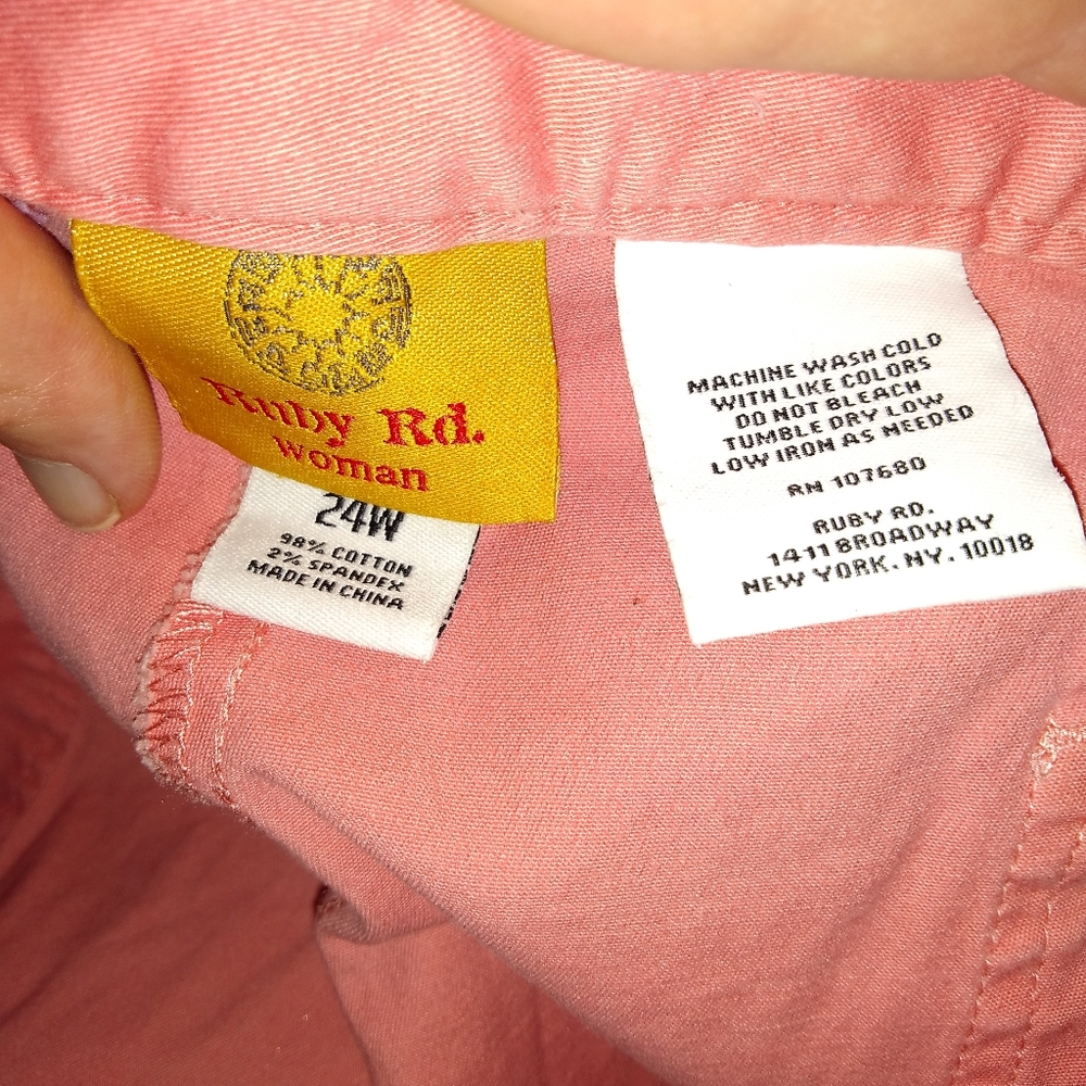 Pink Shorts - Picture 4 of 4